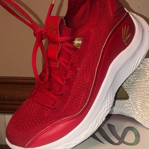 Under Armour Youth GS Curry 8 CNY Size 4Y